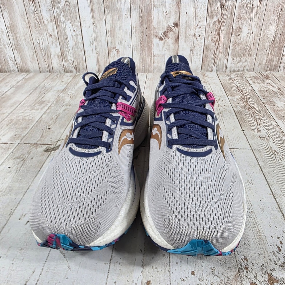 Saucony Triumph 20 Womens Running Shoes Grey Navy Gold S10760-40 Size 9.5 W - Picture 2 of 8
